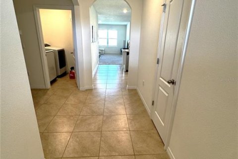 Villa ou maison à louer à Davenport, Floride: 4 chambres, 171.96 m2 № 2157672 - photo 4