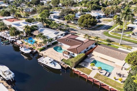Villa ou maison à vendre à Pompano Beach, Floride: 3 chambres, 145.3 m2 № 1977173 - photo 30