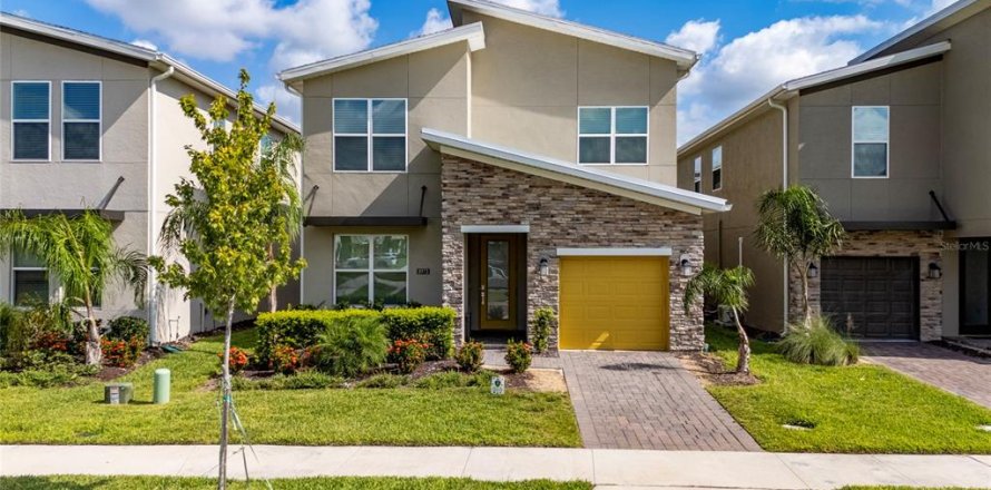 Casa en Davenport, Florida 5 dormitorios, 286.23 m2 № 1902978