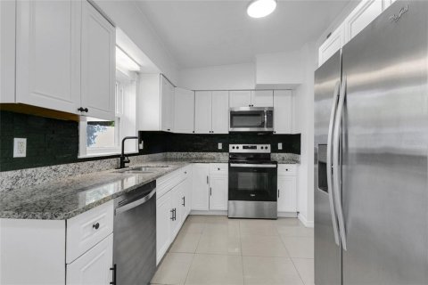 Villa ou maison à vendre à Orlando, Floride: 3 chambres, 149.2 m2 № 2199490 - photo 8