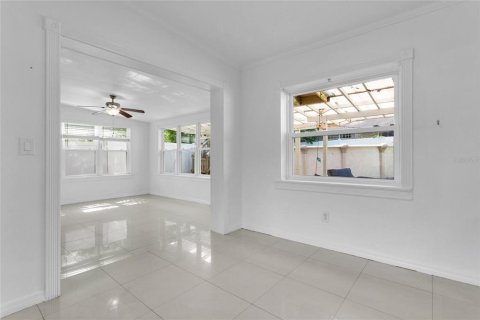 Villa ou maison à vendre à Orlando, Floride: 3 chambres, 149.2 m2 № 2199490 - photo 10