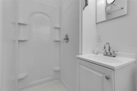 Villa ou maison à vendre à Orlando, Floride: 3 chambres, 149.2 m2 № 2199490 - photo 18