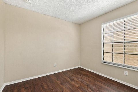 Villa ou maison à louer à Apopka, Floride: 3 chambres, 133.97 m2 № 2423905 - photo 15