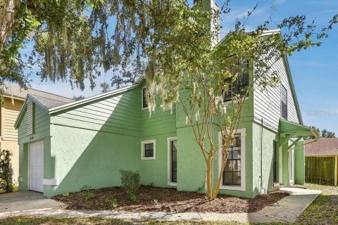 Villa ou maison à louer à Apopka, Floride: 3 chambres, 133.97 m2 № 2423905 - photo 4