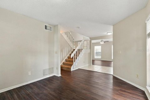Villa ou maison à louer à Apopka, Floride: 3 chambres, 133.97 m2 № 2423905 - photo 7