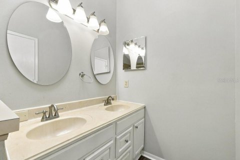 Villa ou maison à louer à Apopka, Floride: 3 chambres, 133.97 m2 № 2423905 - photo 12