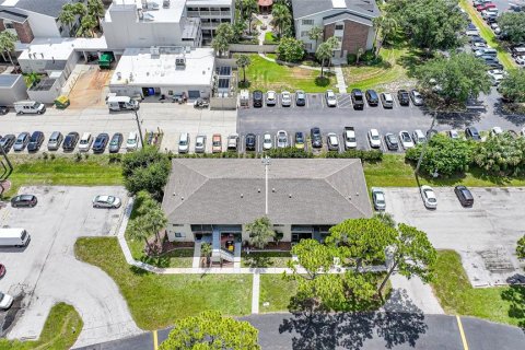 Copropriété à vendre à Port Charlotte, Floride: 2 chambres, 78.04 m2 № 2225284 - photo 2