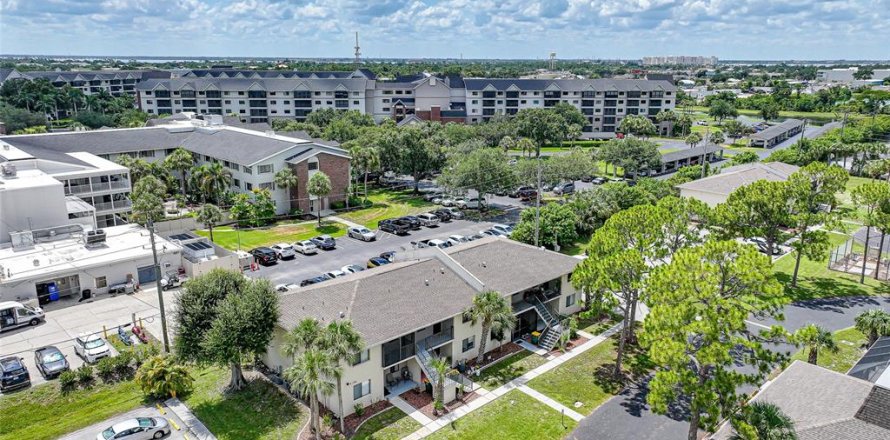 Condo à Port Charlotte, Floride, 2 chambres № 2225284