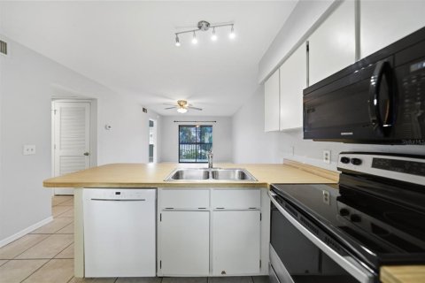 Copropriété à vendre à Port Charlotte, Floride: 2 chambres, 78.04 m2 № 2225284 - photo 18