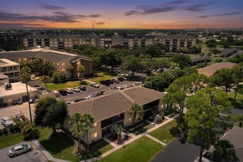 Copropriété à vendre à Port Charlotte, Floride: 2 chambres, 78.04 m2 № 2225284 - photo 12
