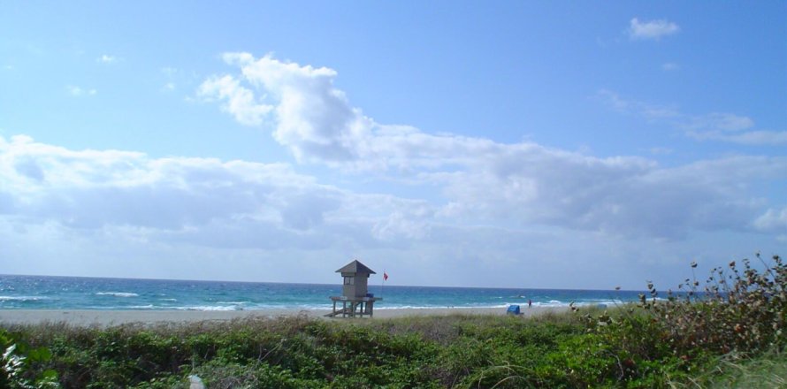 Casa en Delray Beach, Florida 3 dormitorios, 222.97 m2 № 1154534