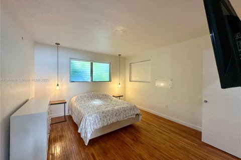 Apartment in Bay Harbor Islands, Florida 1 bedroom, 97.55 sq.m. № 1896532 - photo 9