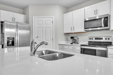 Villa ou maison à vendre à Punta Gorda, Floride: 4 chambres, 188.78 m2 № 2420513 - photo 2