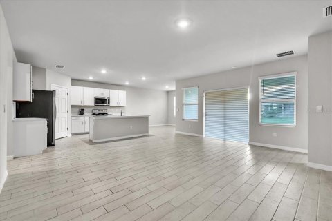 Villa ou maison à vendre à Punta Gorda, Floride: 4 chambres, 188.78 m2 № 2420513 - photo 3
