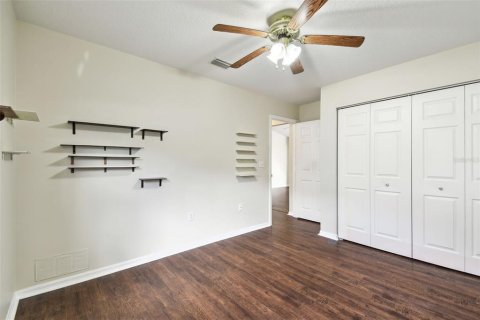 House in Zephyrhills, Florida 2 bedrooms, 111.48 sq.m. № 1555247 - photo 27