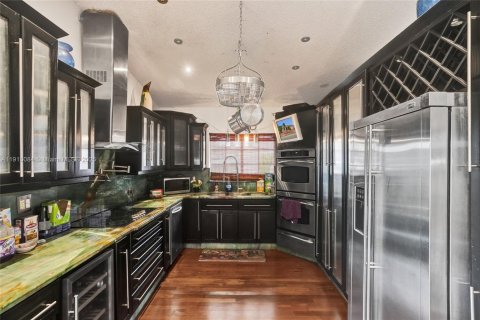 Villa ou maison à vendre à Hialeah, Floride: 3 chambres, 185.8 m2 № 1966651 - photo 21