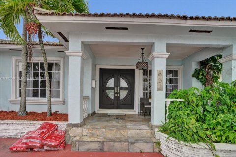 Villa ou maison à vendre à Hialeah, Floride: 3 chambres, 185.8 m2 № 1966651 - photo 8