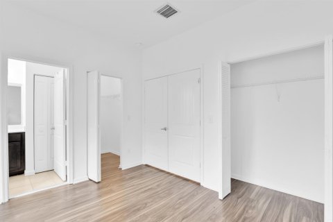 Touwnhouse à louer à Deerfield Beach, Floride: 3 chambres, 146.04 m2 № 2078579 - photo 22