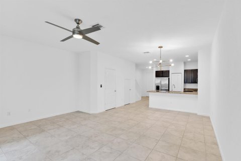 Touwnhouse à louer à Deerfield Beach, Floride: 3 chambres, 146.04 m2 № 2078579 - photo 10