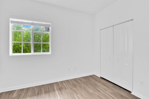 Touwnhouse à louer à Deerfield Beach, Floride: 3 chambres, 146.04 m2 № 2078579 - photo 17