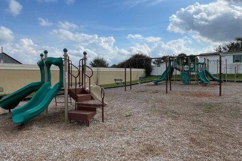 Снять в аренду таунхаус в Дэвенпорт, Флорида 1 спальня, 55.74м2, № 2094680 - фото 14
