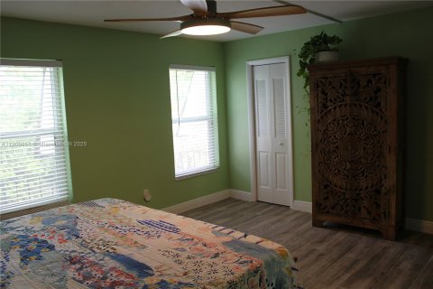 Снять в аренду таунхаус в Майами, Флорида 3 спальни, 151.43м2, № 1963188 - фото 9