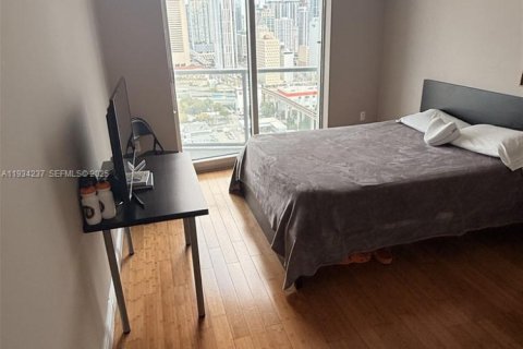 Condominio en alquiler en Miami, Florida, 2 dormitorios, 120.77 m2 № 1992896 - foto 9