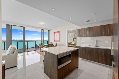 Condo in Miami, Florida, 3 bedrooms  № 1753008 - photo 3
