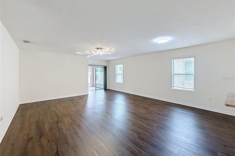 Villa ou maison à vendre à Davenport, Floride: 3 chambres, 164.44 m2 № 2280397 - photo 2