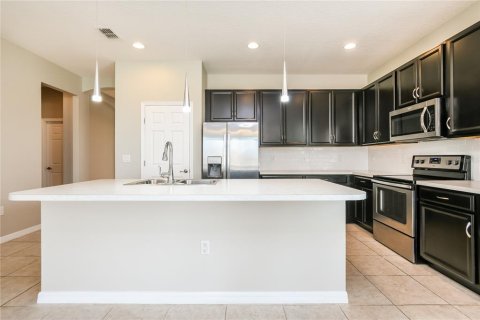 Casa en alquiler en Davenport, Florida, 3 dormitorios, 185.43 m2 № 1902821 - foto 7