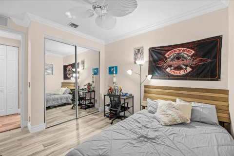 Villa ou maison à vendre à Stuart, Floride: 4 chambres, 238.57 m2 № 2246675 - photo 28