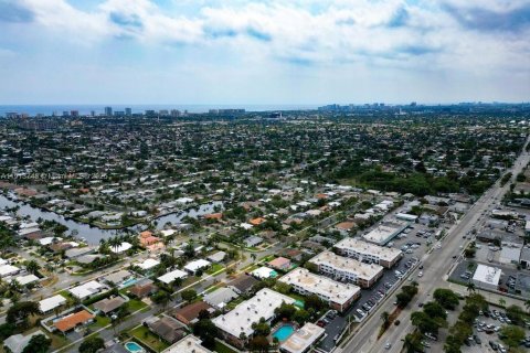 Condo in Pompano Beach, Florida, 2 bedrooms  № 1968476 - photo 23