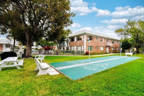 Condo in Pompano Beach, Florida, 2 bedrooms  № 1968476 - photo 28