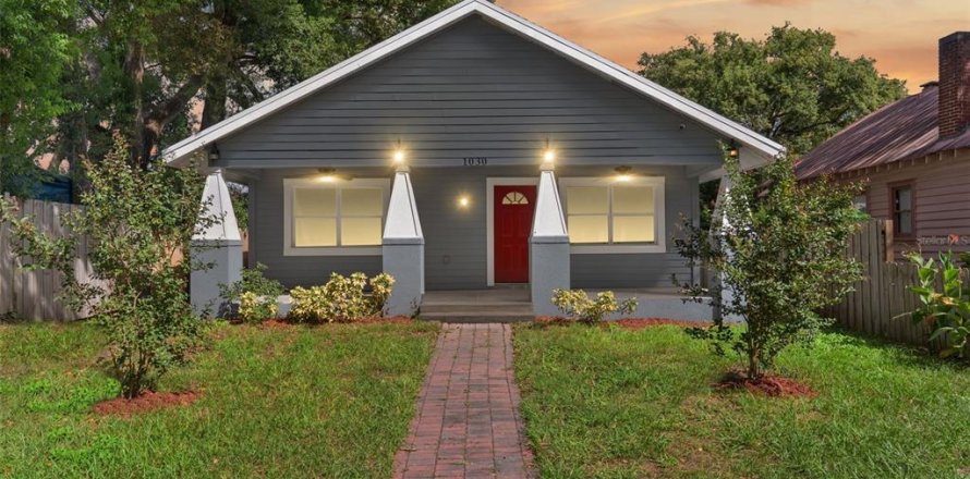 House in Bartow, Florida 3 bedrooms, 150.5 sq.m. № 2150483