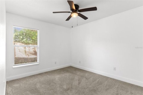 House in Bartow, Florida 3 bedrooms, 150.5 sq.m. № 2150483 - photo 22