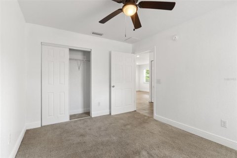 House in Bartow, Florida 3 bedrooms, 150.5 sq.m. № 2150483 - photo 23