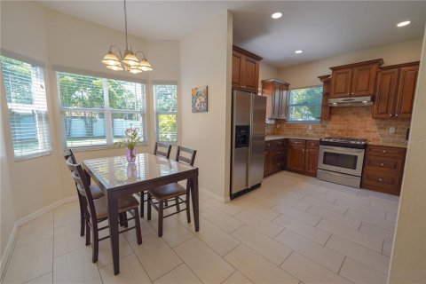 Casa en alquiler en Tampa, Florida, 4 dormitorios, 215.07 m2 № 1909338 - foto 9