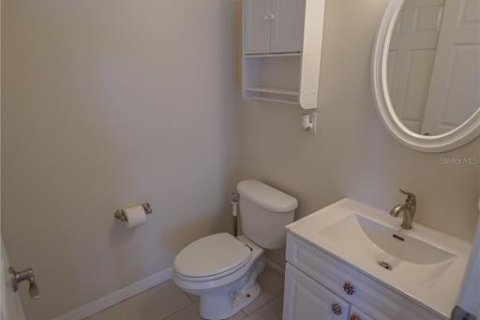 Casa en alquiler en Tampa, Florida, 4 dormitorios, 215.07 m2 № 1909338 - foto 11