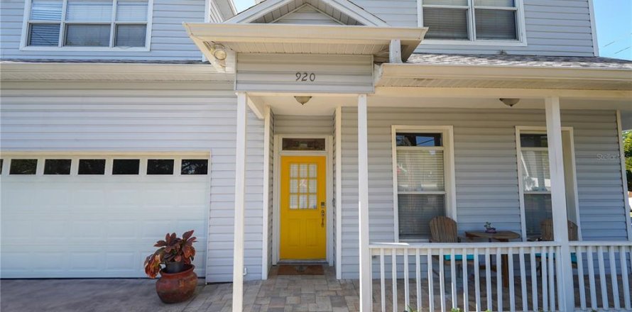 Casa en Tampa, Florida 4 dormitorios, 215.07 m2 № 1909338
