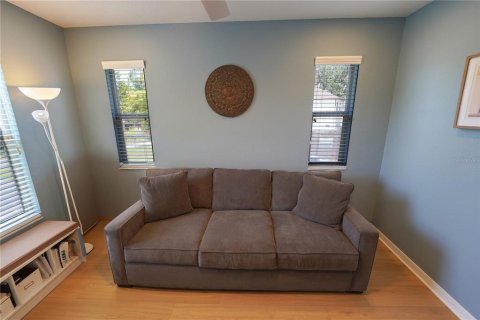 Casa en alquiler en Tampa, Florida, 4 dormitorios, 215.07 m2 № 1909338 - foto 22