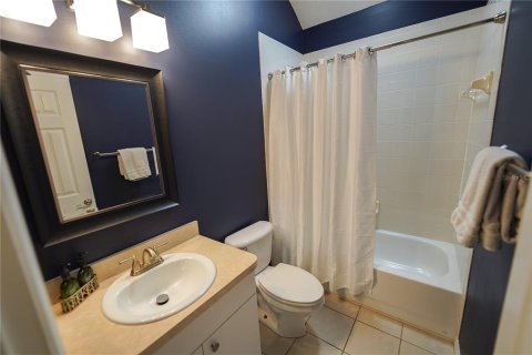 Casa en alquiler en Tampa, Florida, 4 dormitorios, 215.07 m2 № 1909338 - foto 24
