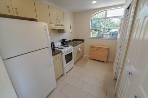 Casa en alquiler en Tampa, Florida, 4 dormitorios, 215.07 m2 № 1909338 - foto 30