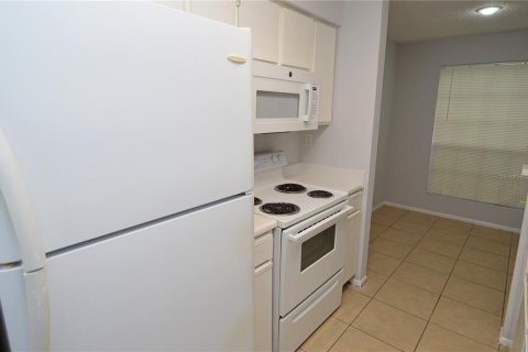 Copropriété à louer à Tampa, Floride: 1 chambre, 76.37 m2 № 2437308 - photo 11