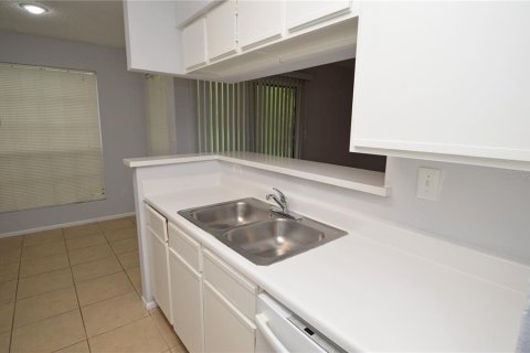 Copropriété à louer à Tampa, Floride: 1 chambre, 76.37 m2 № 2437308 - photo 13