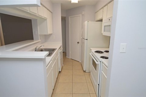 Copropriété à louer à Tampa, Floride: 1 chambre, 76.37 m2 № 2437308 - photo 8