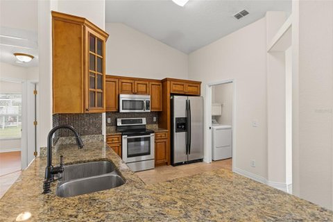 Casa en venta en Wesley Chapel, Florida, 3 dormitorios, 125.42 m2 № 1886312 - foto 7