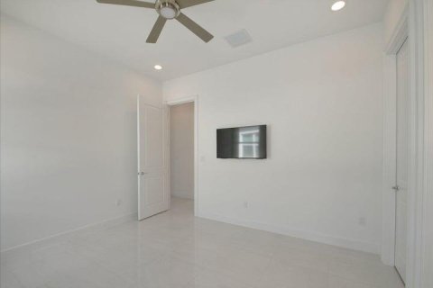 Villa ou maison à louer à Boynton Beach, Floride: 4 chambres, 295.62 m2 № 2246540 - photo 20