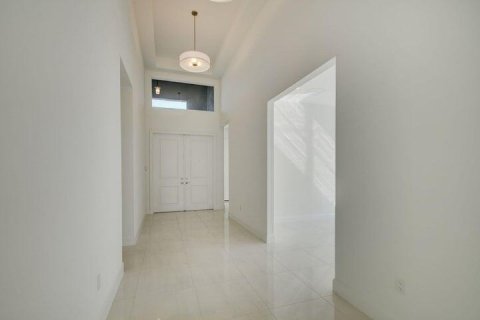 Villa ou maison à louer à Boynton Beach, Floride: 4 chambres, 295.62 m2 № 2246540 - photo 6