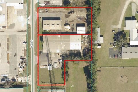 Commercial property in Summerfield, Florida 2060.11 sq.m. № 1361941 - photo 1