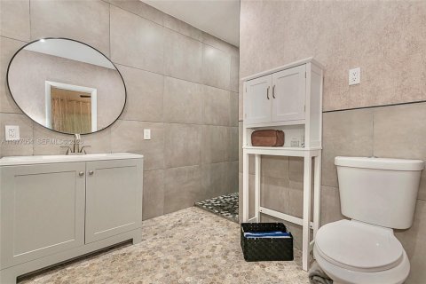 Villa ou maison à vendre à Miami Shores, Floride: 4 chambres, 196.21 m2 № 2040850 - photo 12